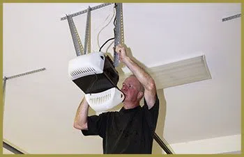 Security Garage Door Repair Service Attleboro, MA 508-444-0321 - openers-gr-33m